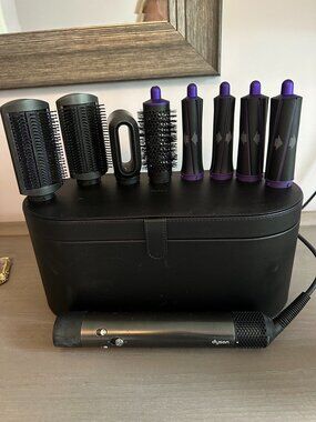 Dyson Airwrap Complete Styler